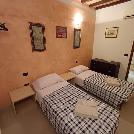 Appartamento La Piccola Contessa Firenze ภายนอก รูปภาพ