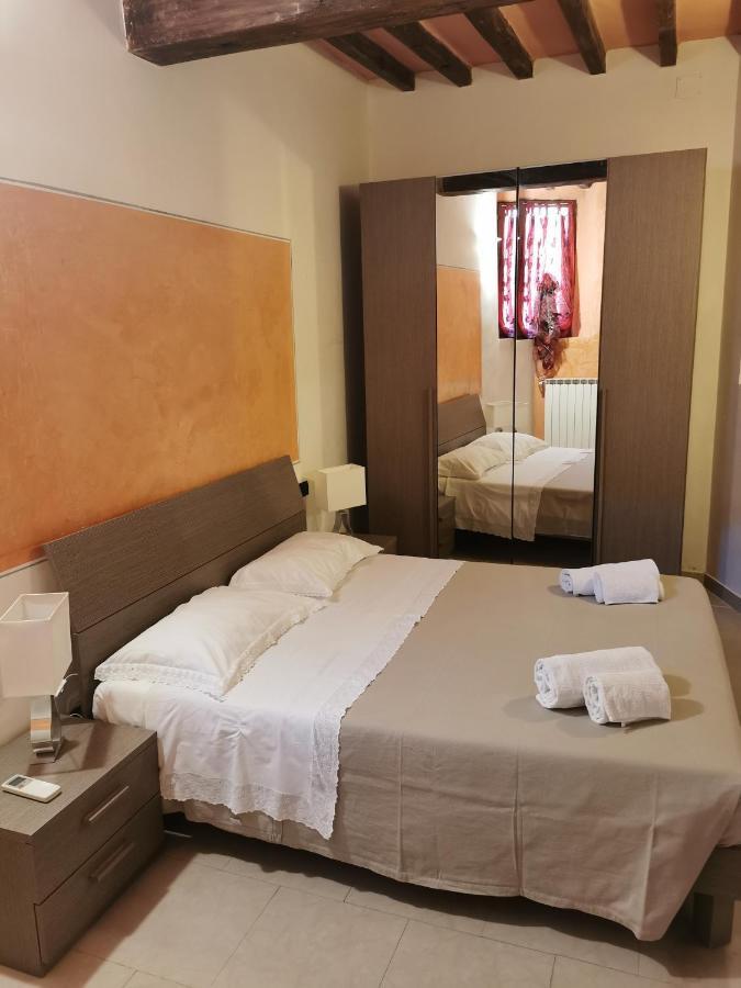 Appartamento La Piccola Contessa Firenze ภายนอก รูปภาพ