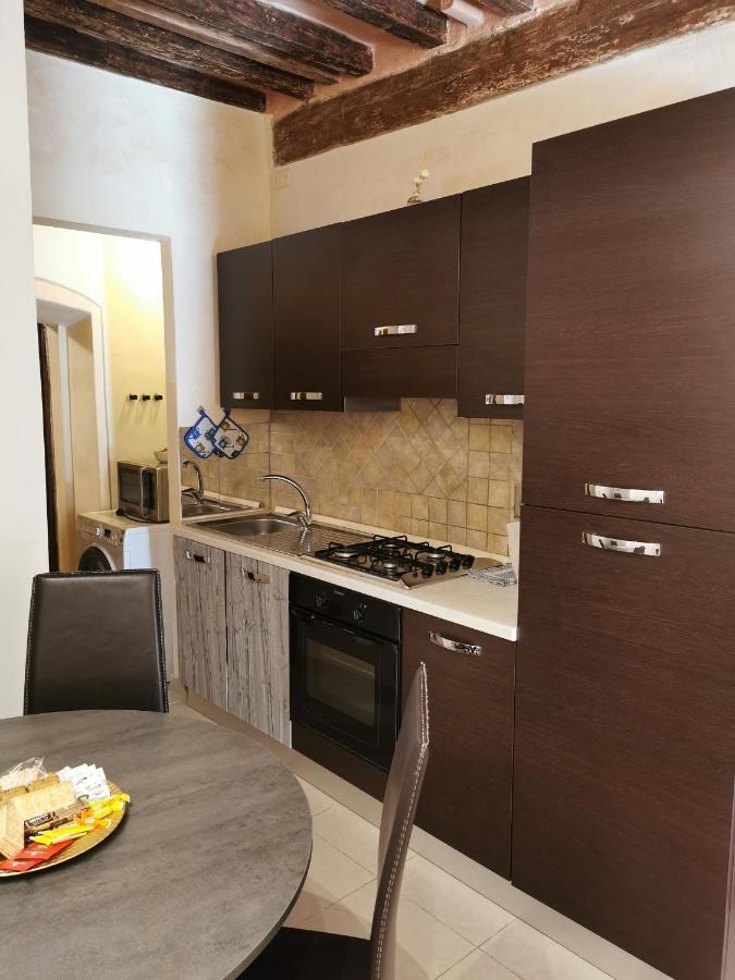 Appartamento La Piccola Contessa Firenze ภายนอก รูปภาพ